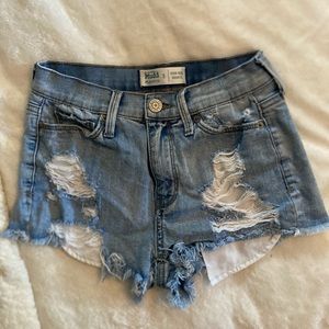 Mudd stretchy denim shorts